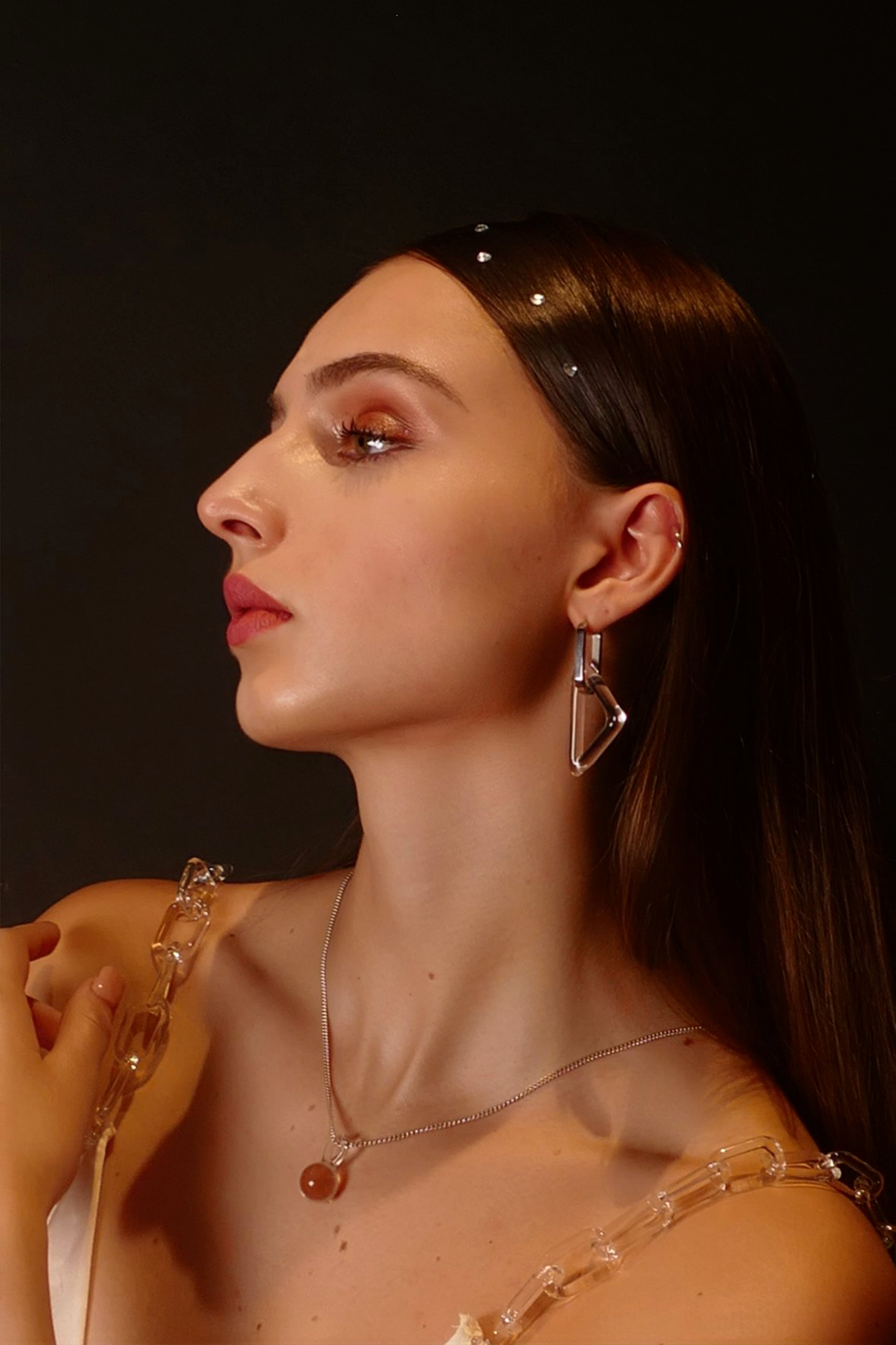 OVA - BOUCLE D'OREILLE