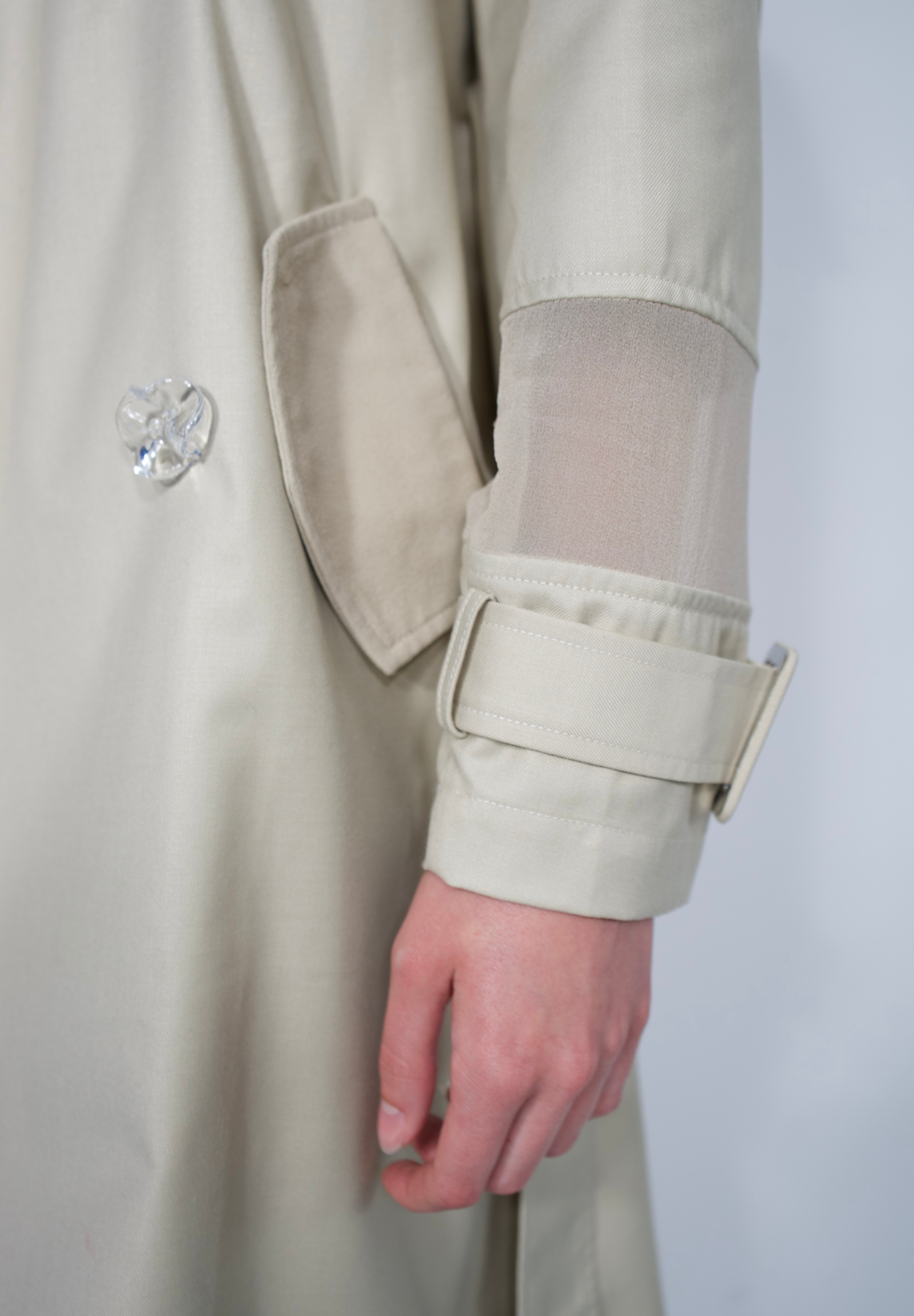 TOVA - TRENCH
